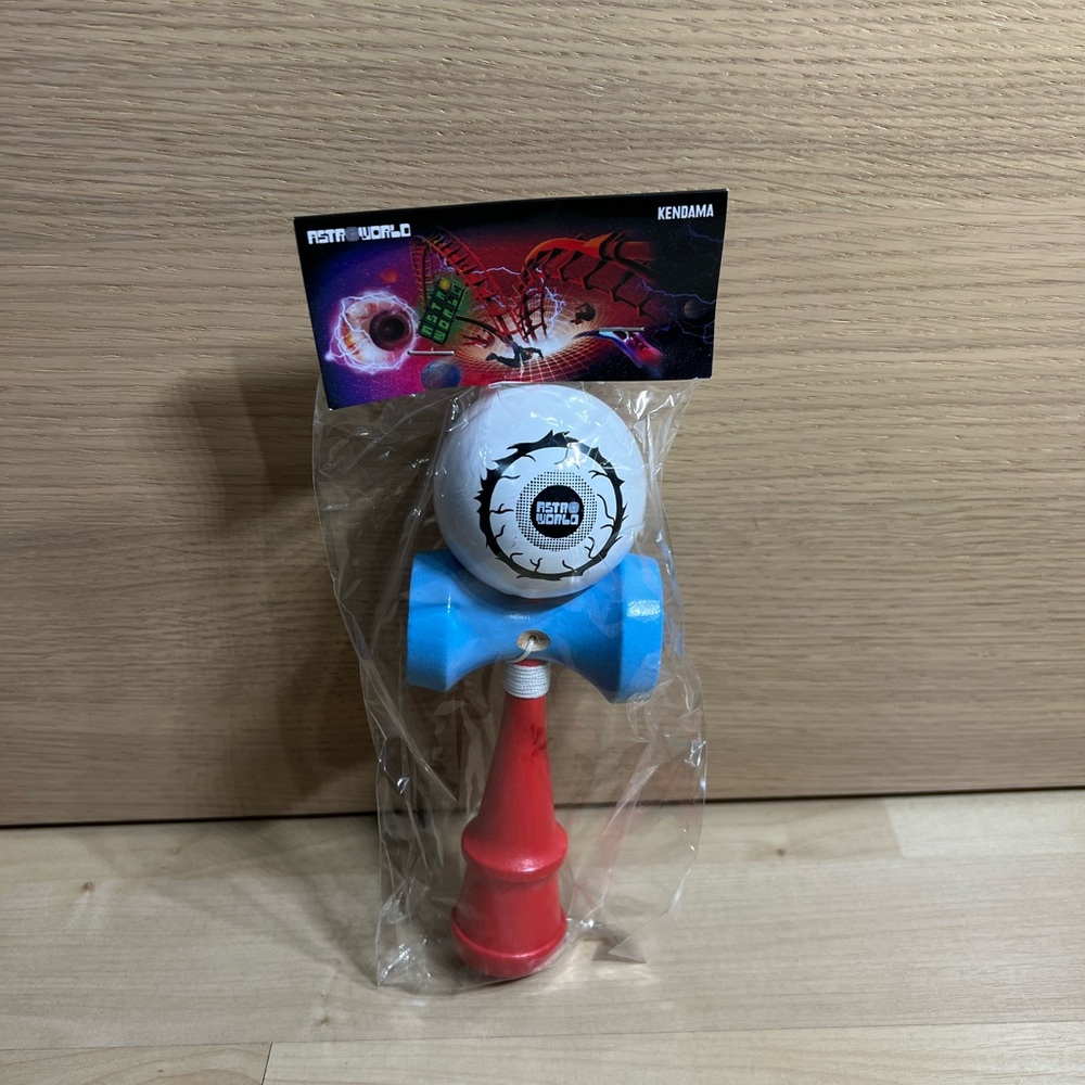 Travis Scott Astroworld Kendama